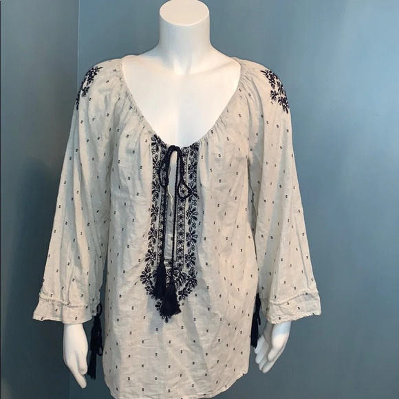 Zara Tops - Zara Basics Boho Embroidered Festival Tunic NEW